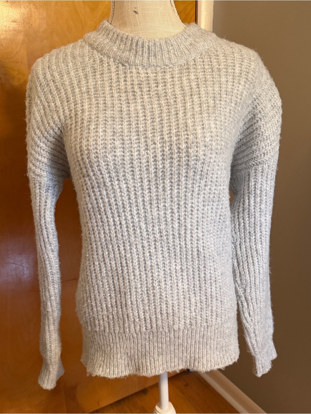 Sonoma Light Gray Women's Sweater